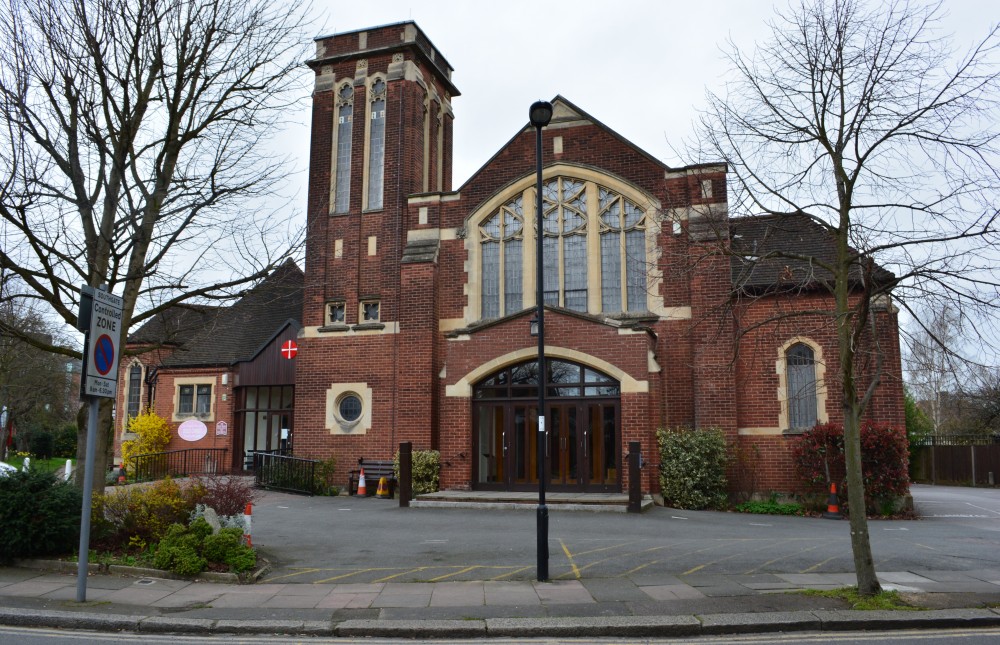 Southgate Methodist Church front facing